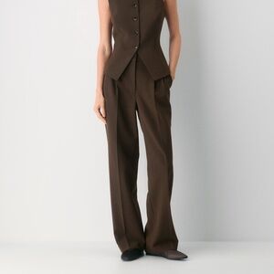 The Effortless Pant™ - (Re)ssential - Aritzia